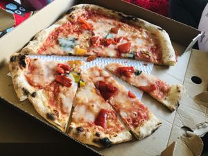 Margherita with added peppers at Graft Pizza in Southport