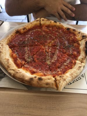 Vegan marinara pizza  at Artisti in Corfu