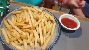Fries at Bob Sugar in Torquay