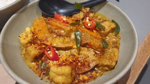 Pumpkin curry at Bob Sugar in Torquay