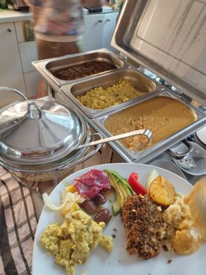 Only one of many things to choose from. Scrambled eggs etc at Sattva Vegan in Vienna