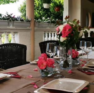 Lovely ambience at Braavos in Banjole