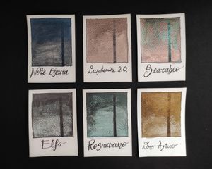 Handmade vegan metallic watercolor   Paleta Eleganza Oscura  with duochrome and shifty colors at La Cosa Vegana in Granada