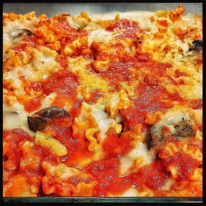 Pasta al Horno con Salsa de Berenjenas a la Parmigiana
con nuestros quesos caseros at La Cosa Vegana in Granada