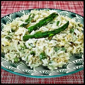 Arroz basmati con nuestro queso fresco de anacardos y esparragos at La Cosa Vegana in Granada
