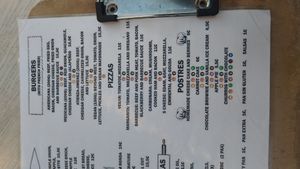 Pizza and burger with each 1 vegan option at Taberna El Puente in Ronda