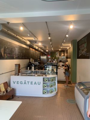 Interior at Vegateau in Montreal