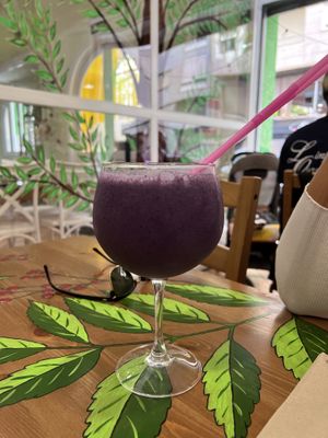 Blueberry, apple and banana smoothie   at Contracorriente in Ourense