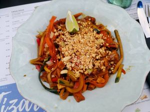 Pad thai de tofu at Tizar Gourmet Restaurante y Taperia in Ourense