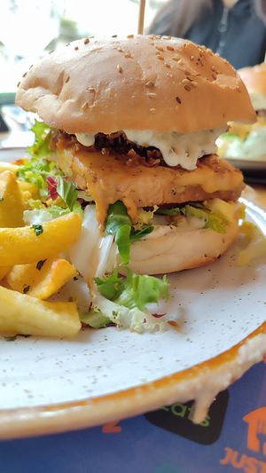Veggie burguer at Tizar Gourmet Restaurante y Taperia in Ourense