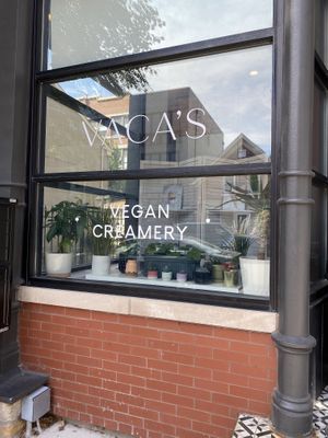 Outside window at Vaca's Creamery in Chicago