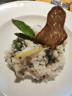 Veganes Spargelrisotto 😍 at Hotel Im Tiefenbrunn in Lana