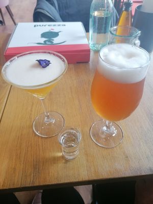 Purezzastar Martini and a Manchester Union draft at Purezza in Manchester