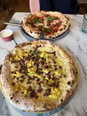 carbonara pizza,  meatball marinara pizza and garlic dip  at Purezza in Manchester