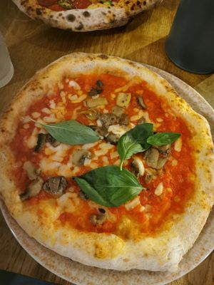 Margherita with added mushrooms at Purezza in Manchester