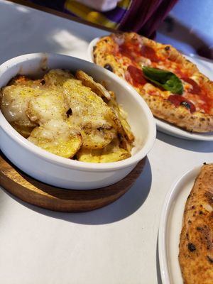 Slow roasted potatoes (you seriously have to try these) at Purezza in Manchester
