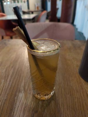 Apple and cinnamon non-al spritz. at Purezza in Manchester