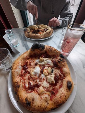 4 cheese pizza at Purezza in Manchester