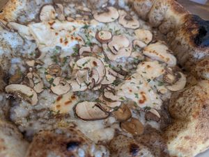 Trüffel-Pizza at Purezza in Manchester