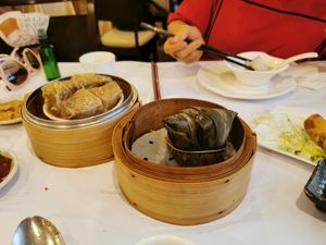 Dim sum at Vegelink in Hong Kong Island