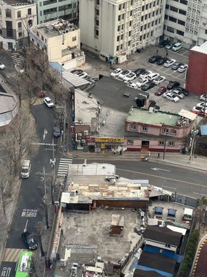 Visible from Four Seasons  at Lahyanggak Maratang 라향각 마라탕 in Seoul