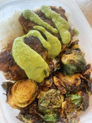 Peruvian Chick’n was so good with cilantro sauce  at Nosh in Seoul