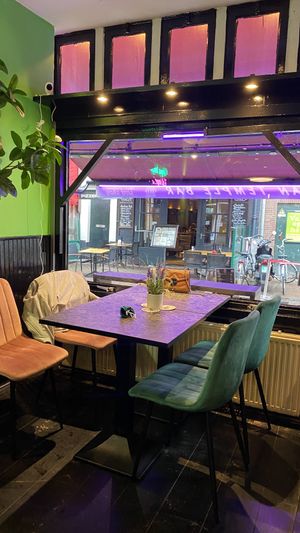 Vibes at Vegan Temple Bar in Amsterdam