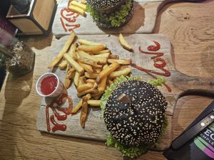 Beyond meat nacho burger at Vegan Temple Bar in Amsterdam