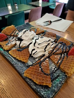  at Vegan Temple Bar in Amsterdam