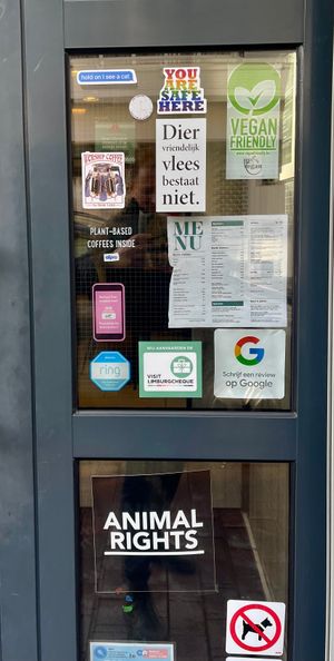  at MAU Kattencafé in Genk