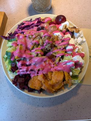 Harvest bowl: 4.5/5

Tasty and big portion! at Kaspar Schmauser in Nuremberg