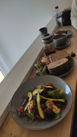 Hummus beetroot salad, vegan BLT at aran in Linlithgow