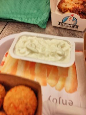 Veganaise at Frituur Smekke in Leuven