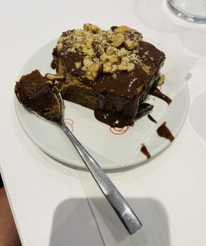 Banana Bread  at Charli's Crew in Paris