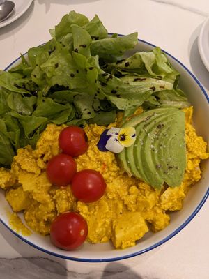 Scrambled tofu at Charli's Crew in Paris