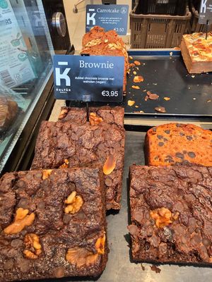 Vegan brownie at Kultur Bakery in Ghent