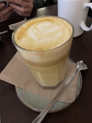 Kurkuma Latte #Veganuary at Kaffeehaus in Luebeck
