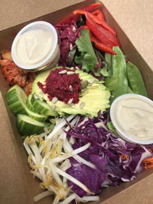 Dragon Bowl 🐉🌈 at Laughing Seed Cafe in Asheville