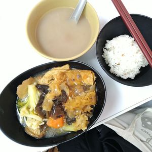 Set lunch: 2-choice of dishes, with soup & rice (refillable), HK$48. at Yue Tak Vegetarian 裕德素食 in Kowloon