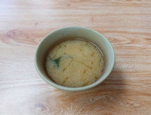 Miso Soup 味噌湯 at Yue Tak Vegetarian 裕德素食 in Kowloon