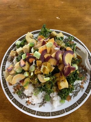 Gingy bowl  at Kettle Lake Kitchen in Meadville