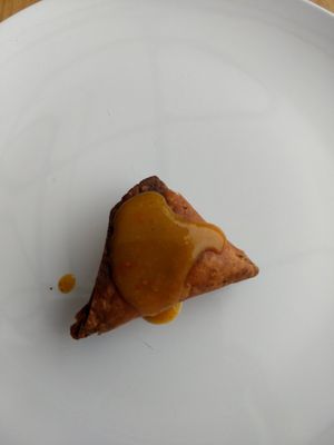 Samosa with mango salsa at Tara Indian Food in Tepoztlan
