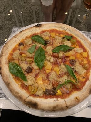 Egea pizza  at Fellini in Siem Reap