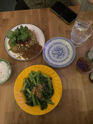 nasi goreng &kailan xo-sås  at Rau in Malmo