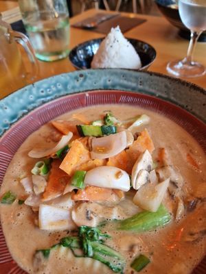 Erdnusscurry at Xiclo in Moenchengladbach