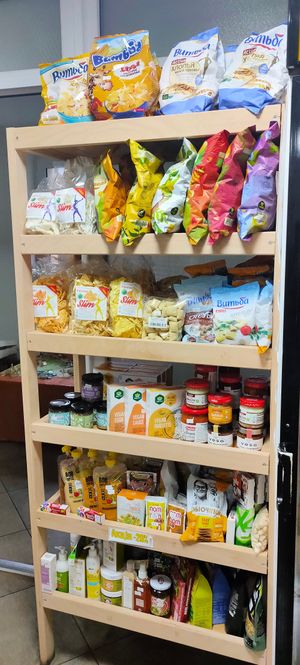 Flakes, chips, sauses, sweets at Terra Organica in Ivano-frankivsk