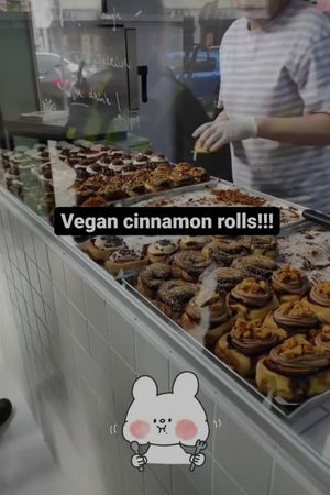 Étalage at Have a Roll in Antwerpen