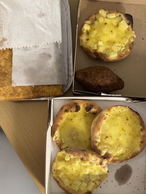 Pastel, Kibe and esfirras   at Chic Express  in Sao Paulo