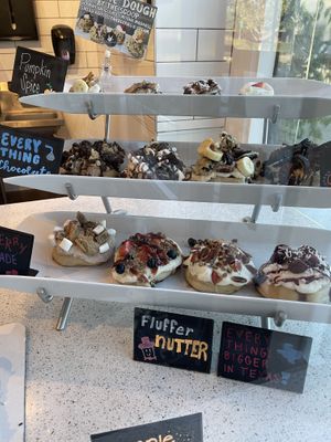 ❤️ at Cinnaholic in Frisco