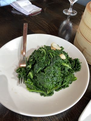 kale with roasted garlic at Din Tai Fung in Las Vegas